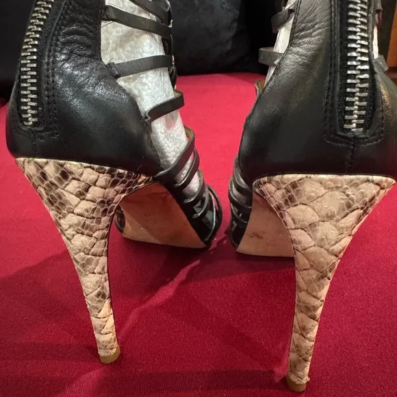 Coach Coach Josey Black Leather Strappy Gladiator High Heel Snakeskin Accents - Picture 3 of 6